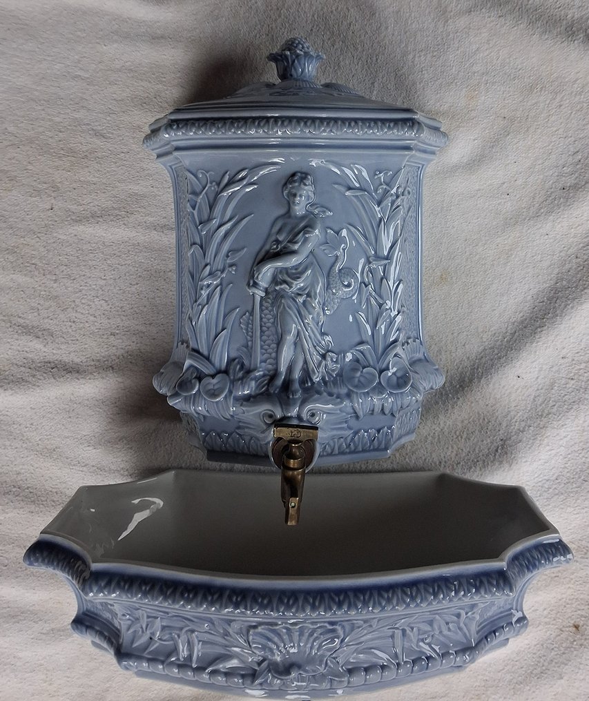 新藝術風格 洗臉盆 - 陶瓷 - 壁挂喷泉 #1.0