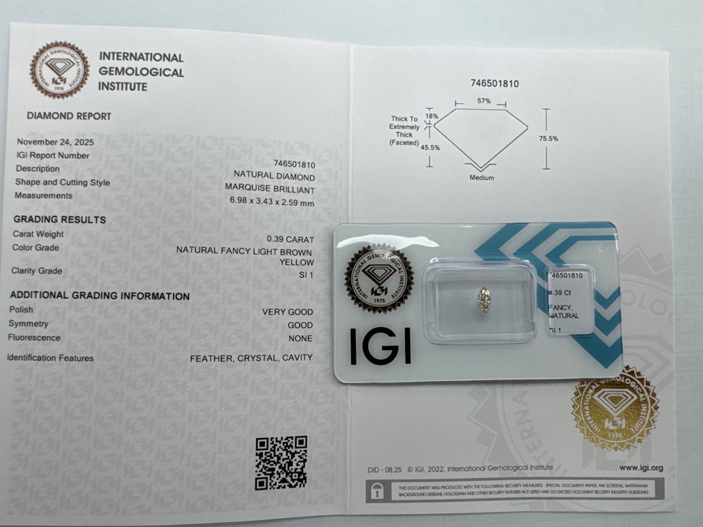 没有保留价 - 1 pcs 钻石 (天然色彩的) - 0.39 ct - 榄尖形 - Fancy light 棕色 黄色 - SI1 微内含一级 - 国际宝石研究院(IGI) #2.1