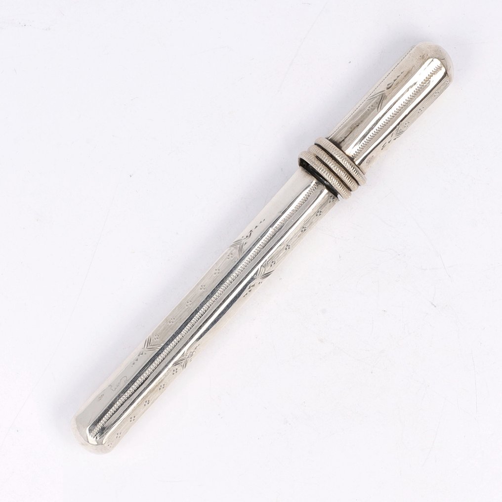 Needle case (3) - .833 silver #2.1