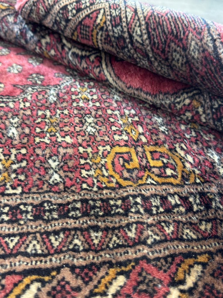 Buchara - Rug - 146 cm - 93 cm - with signature #1.0