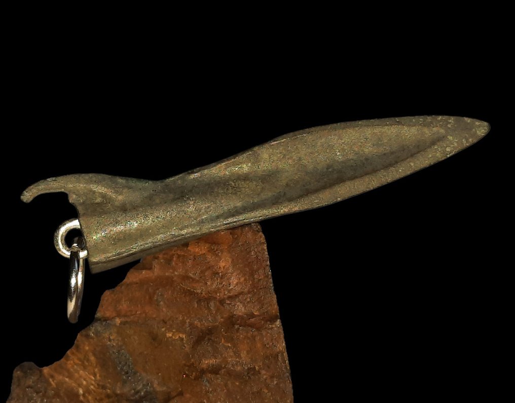 Scythian Pendant of a bronze arrowhead. Excellent condition. (No reserve price) #1.0