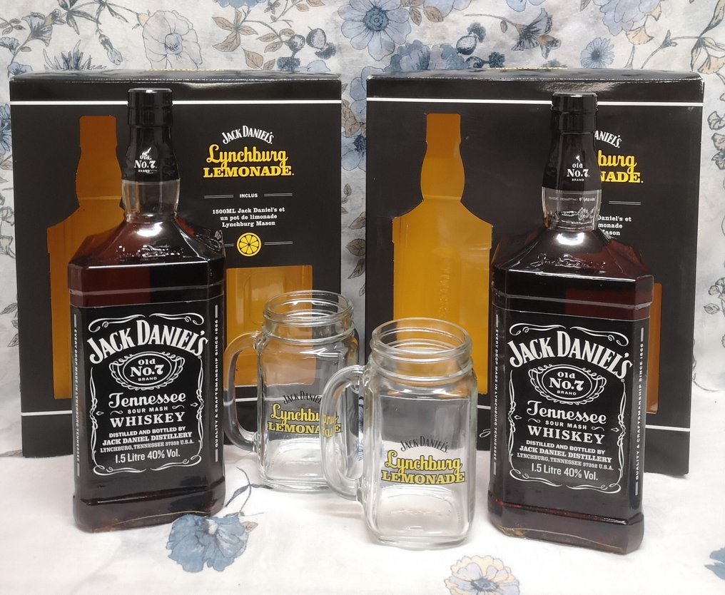 Jack Daniel's Old No 7 Lynchburg Lemonade - Gift pack flask  - 1,5 litros - 2 botellas  #1.0