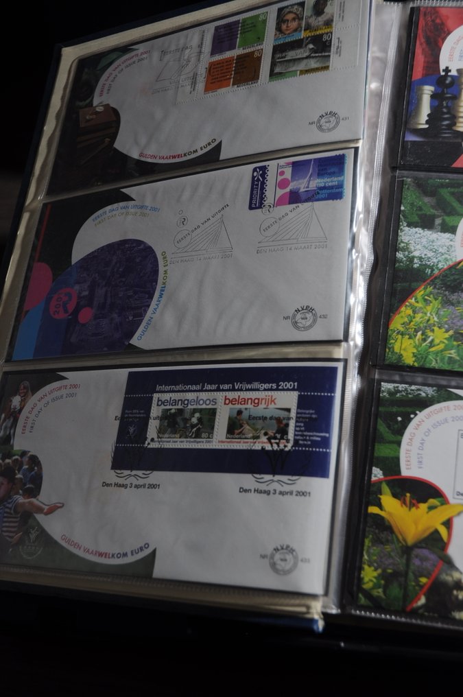 Holanda - Grande coleção com 100 FDC's em álbuns diversos. #3.2