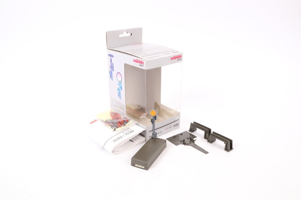 Märklin H0 - 70362 - Signals (1) - Digital pre-signal MFX/DCC #1.0