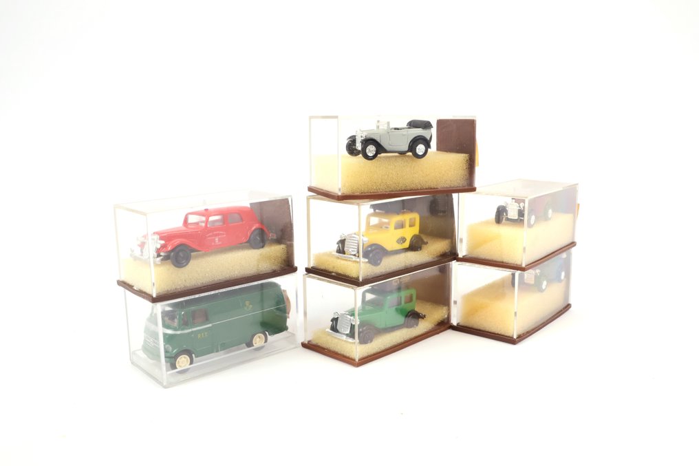 Brekina H0 - Modellvonat járművek (7) - Hét régi autómodell #1.0