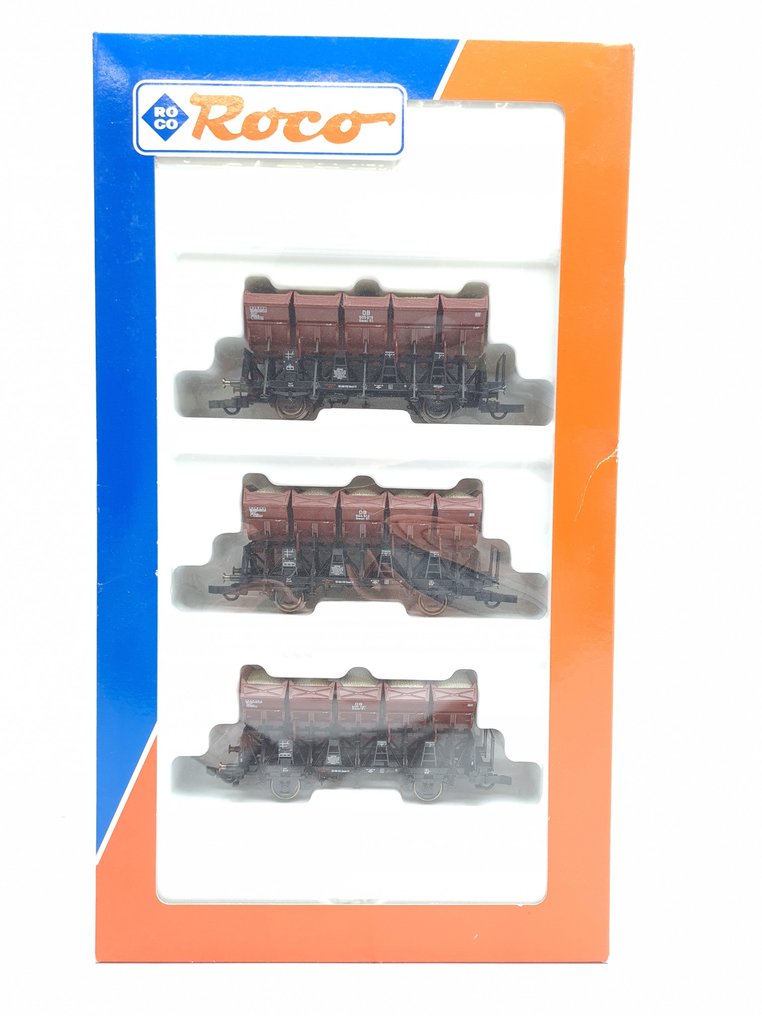 Roco H0 - 44095 - Model train freight wagon set (1) - 3-piece set of large trucks Ommi52 - DB #1.0