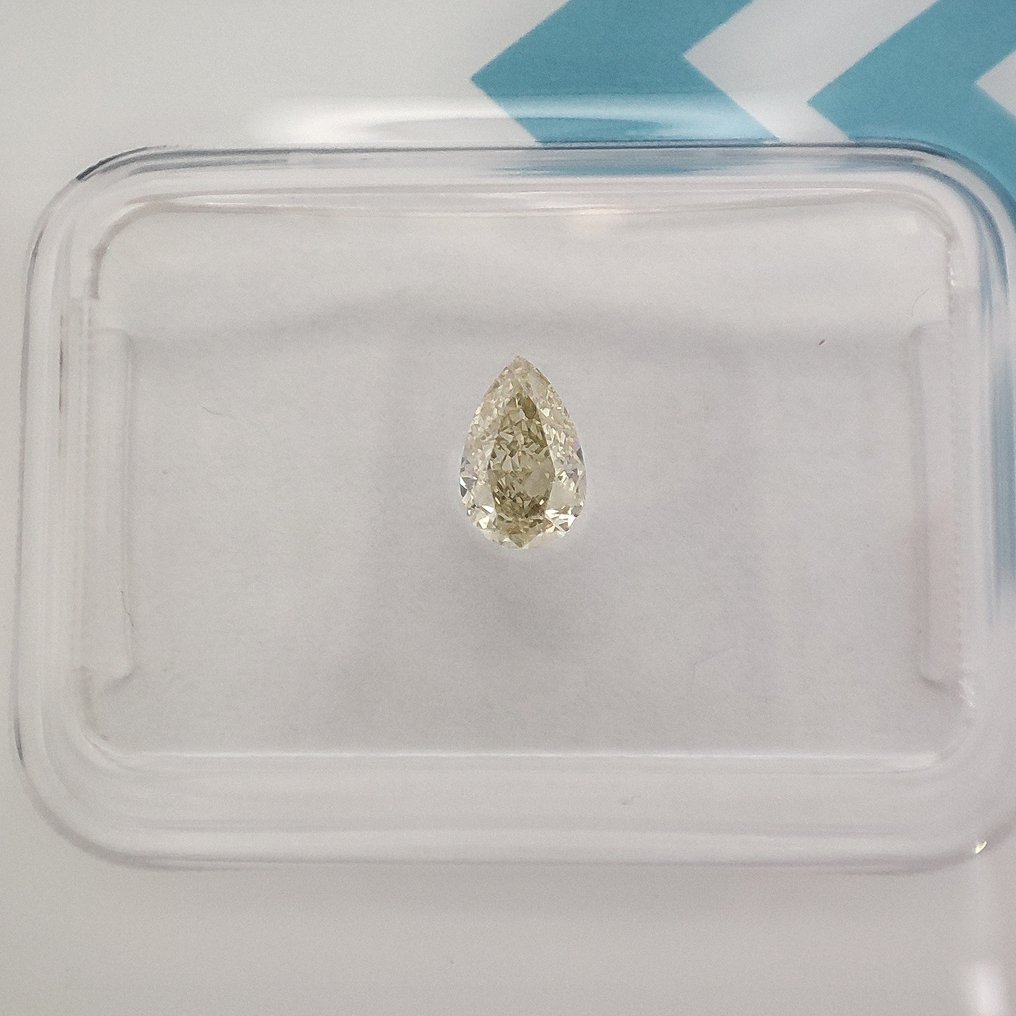 没有保留价 - 1 pcs 钻石  (天然色彩的)  - 0.34 ct - 梨形 - Fancy light 黄色 - VS2 轻微内含二级 - 国际宝石研究院（IGI） #1.0