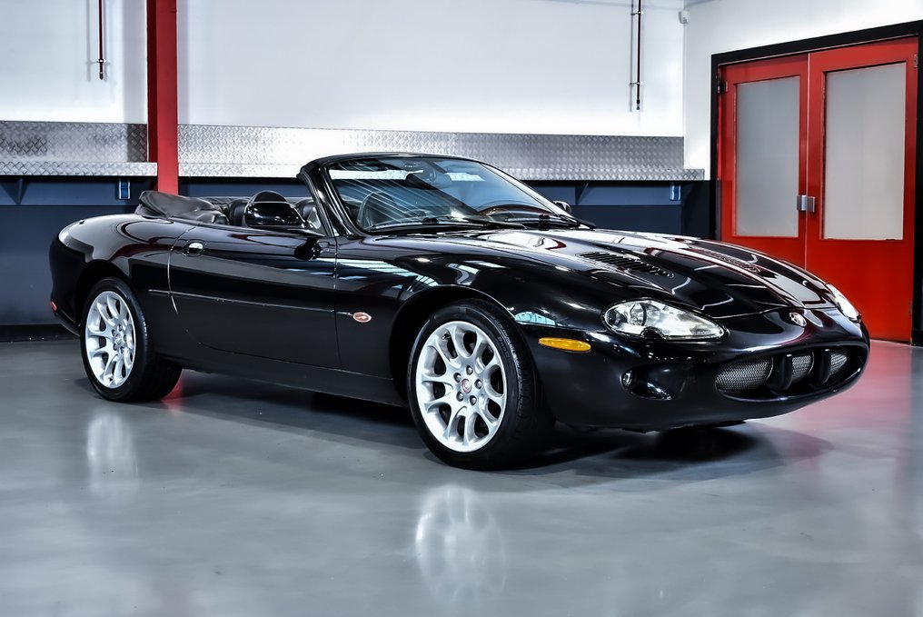 Jaguar - XKR Convertible 4.0 V8 - NO RESERVE - 2000 #1.0