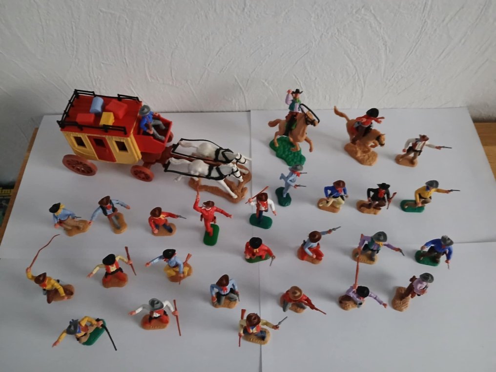 Timpo Toys - Figura - Western Stagecoach and Cowboys 1:32 - Plástico #1.0