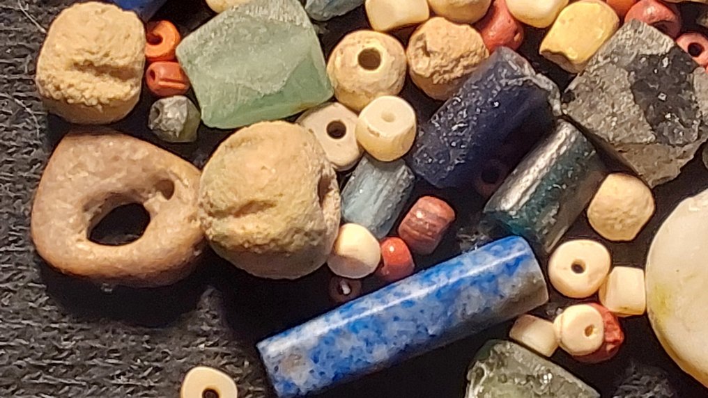 古埃及到罗马 玻璃 超过一百颗古老的珠子  (沒有保留價) #2.1