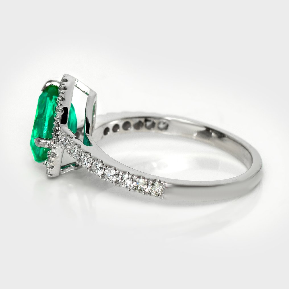 No reserve price - Ring - 14 kt. White gold, IGI 1.26 ct Zambia Intense Green -  1.66ct. tw. Emerald - Diamond #3.2