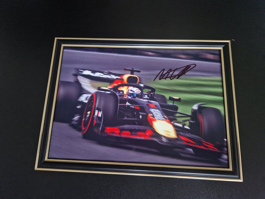 Max Verstappen - Photograph #2.1