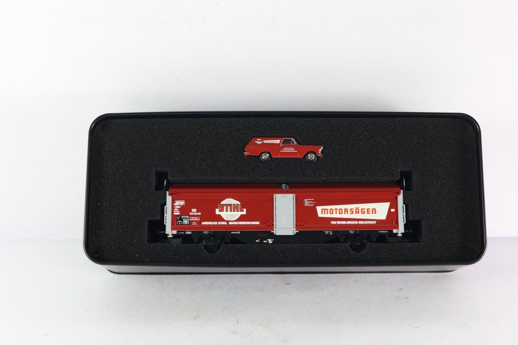 Märklin H0 - 48123 - Set di vagoni merci di modellini di treni (1) - Museumwagen 2023 - DB #3.2