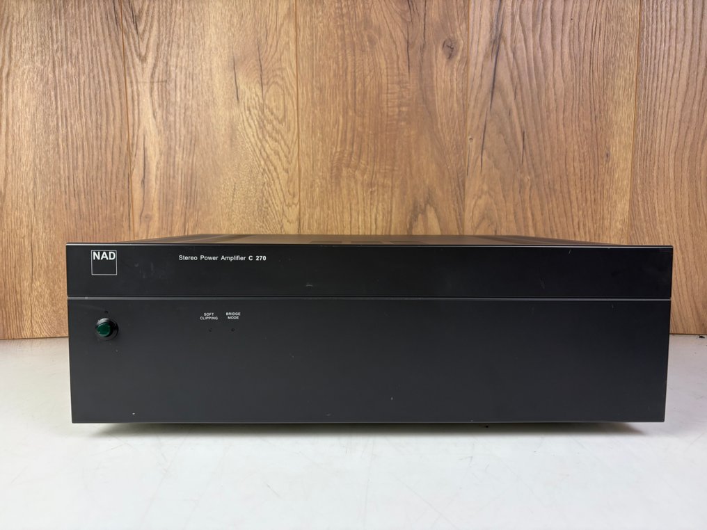 NAD - C270 Solid state power amplifier #1.0