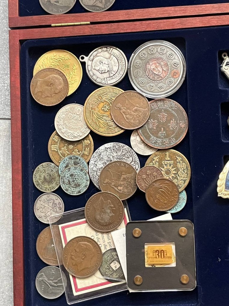 Κόσμος. Collection of coins, tokens, medals and other unsorted material (9,5 kg) (χωρίς τιμή ασφαλείας) #4.3