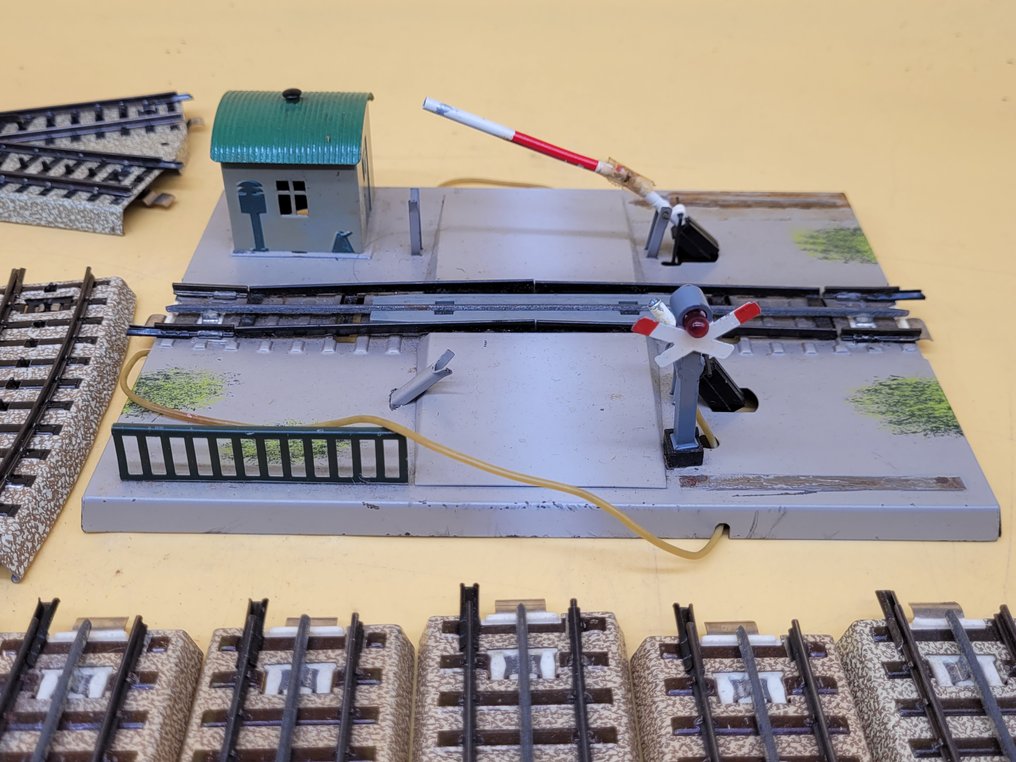 Märklin H0 - 模型火車軌道套裝 (48) - 轨道集，包括道岔及配件 #1.0