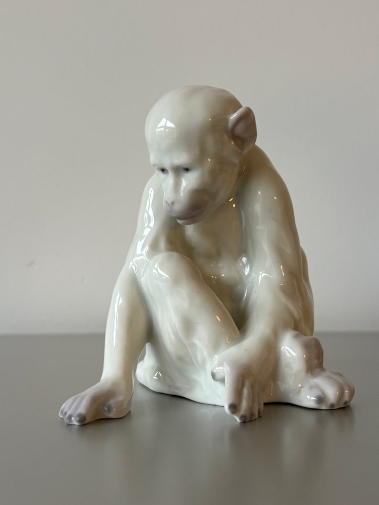 Gebrueder Heubach - Statue, Aap - 10 cm - Porcelain - 1915 #1.0
