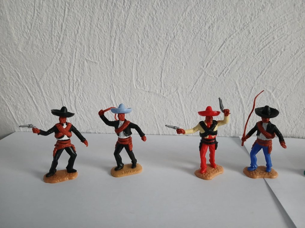 Timpo Toys - Statuetta - 8x Mexicans 1:32 - Plastica #4.3