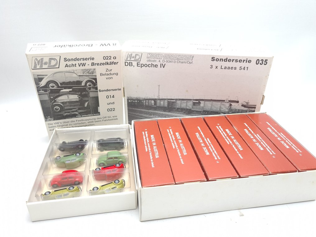 M-D, Klein Modellbahn H0 - Sonderserie 035/022A - Model train freight wagon set (1) - Set autotransporters Laaes541 with Volkswagen Brezelkäfer. - DB #2.1