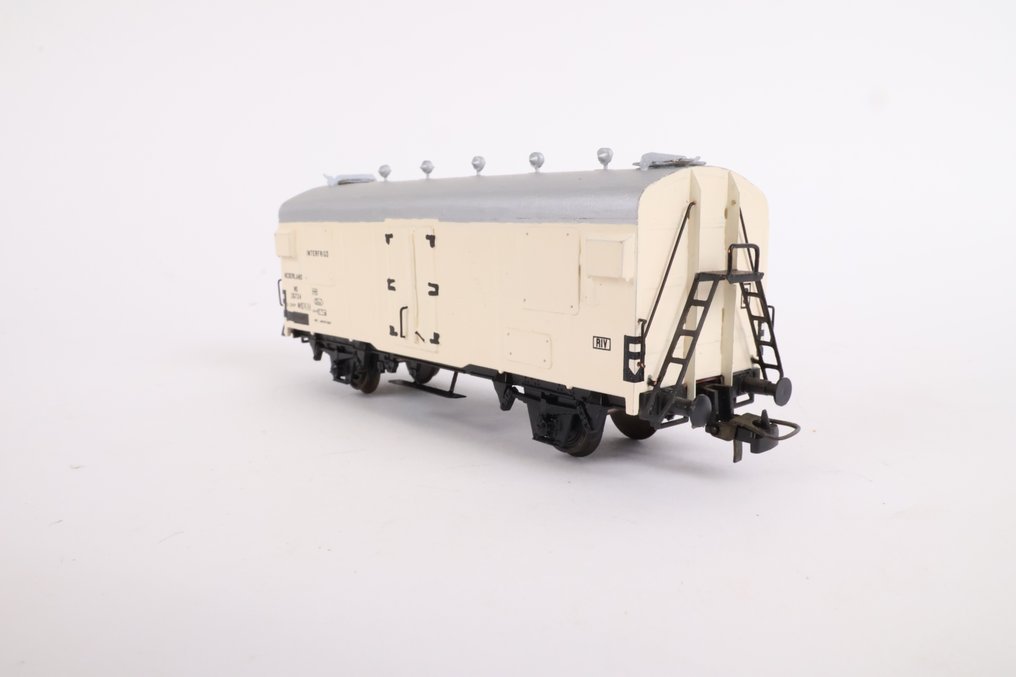 Philotrain H0轨 - 19-kit - 模型火车货运车厢 (1) - Interfriggo 冷藏车 26724（黄铜） - NS #3.2