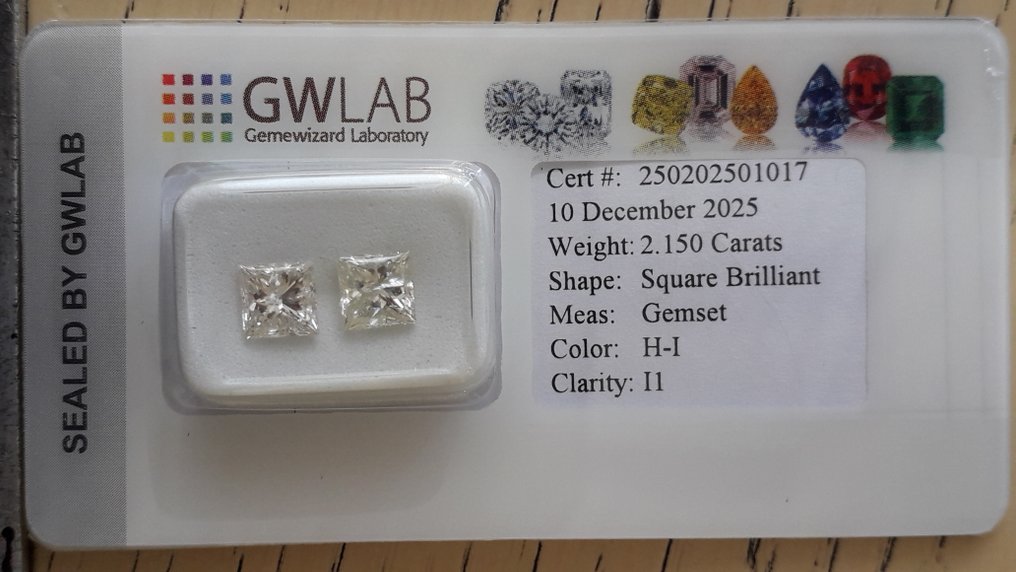 Bez ceny minimalnej
 - 2 pcs Diament  (Naturalny)  - 2.15 ct - kwadratowy - I, H - I1 (z inkluzjami) - Gemewizard Gemological Laboratory (GWLab) #3.2
