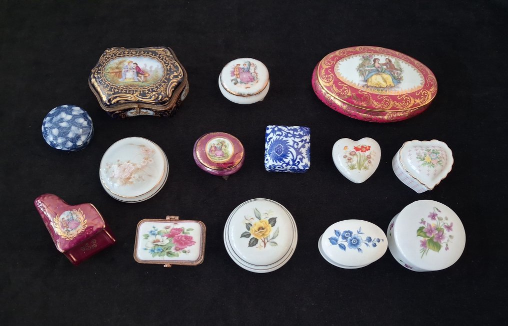 Temasamling - Porcelæns smykkeæsker - Limoges, Bone China #1.0