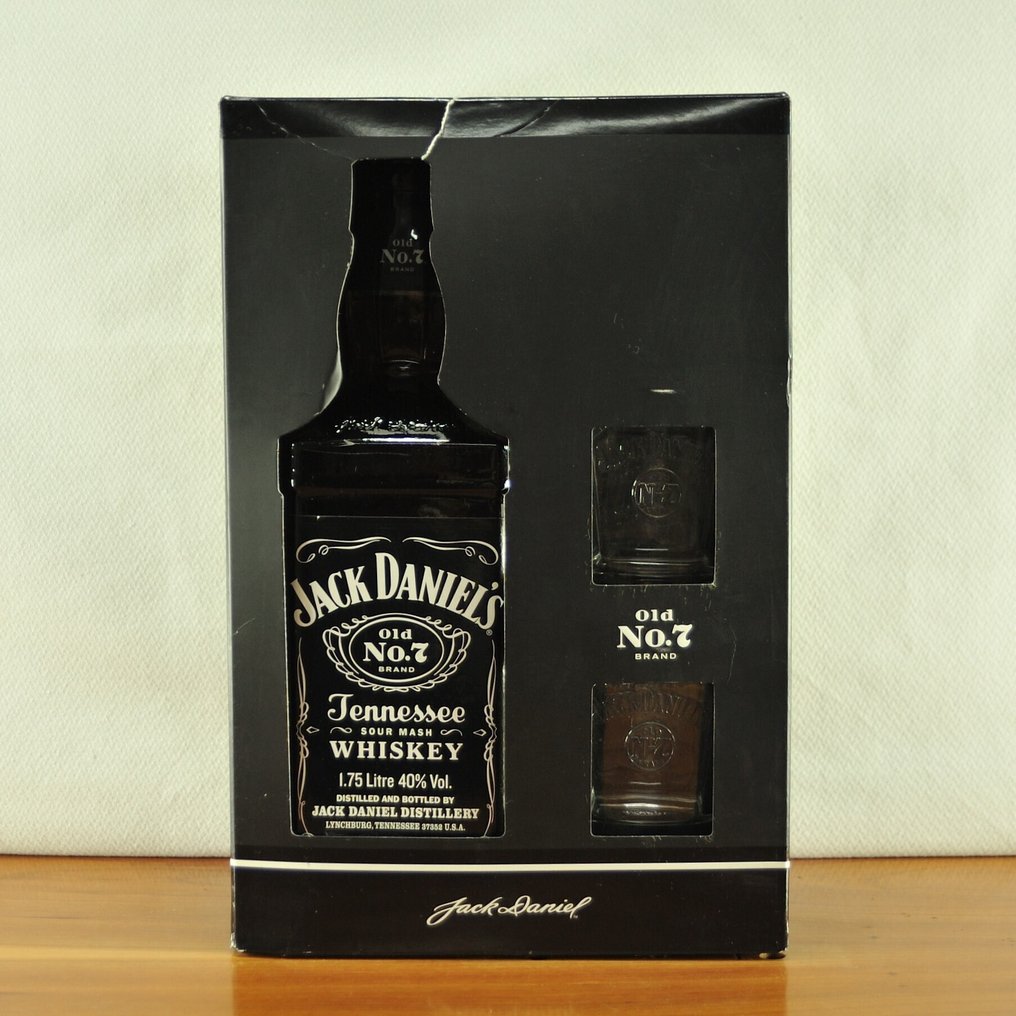 Jack Daniel's Old No 7 - Gift pack  - 1.75 Litres #1.0