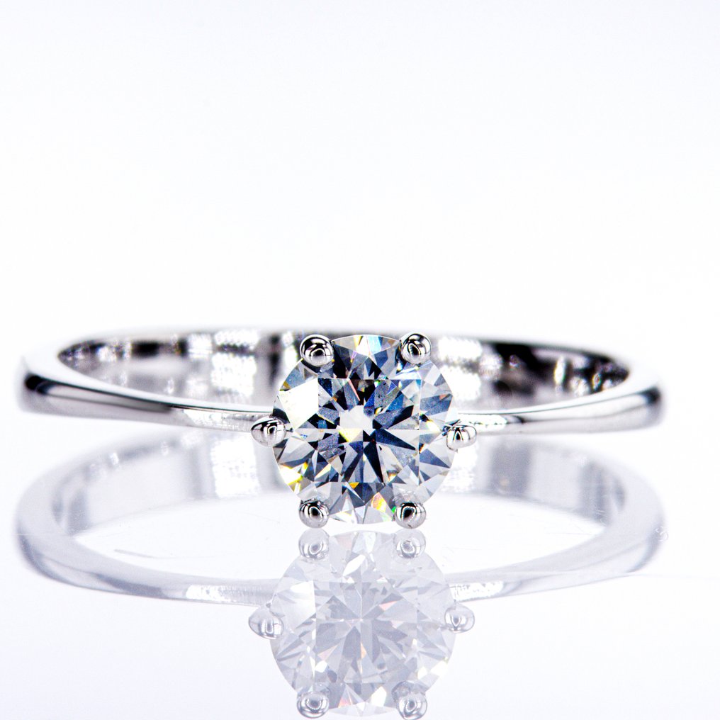 沒有保留價 - 訂婚戒指 - 18 克拉 白金 -  0.69ct. tw. 鉆石 (天然) #1.0