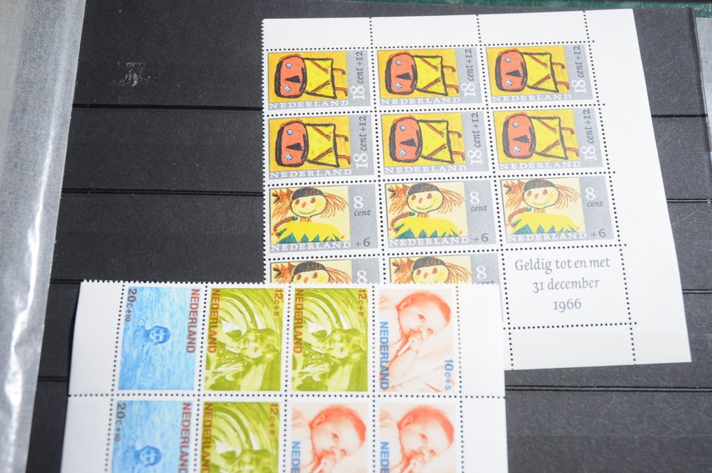 Holanda  - Coleção com, entre outros, blocos, séries, um álbum DAVO, quantidades e mais (206 fotos). #2.1