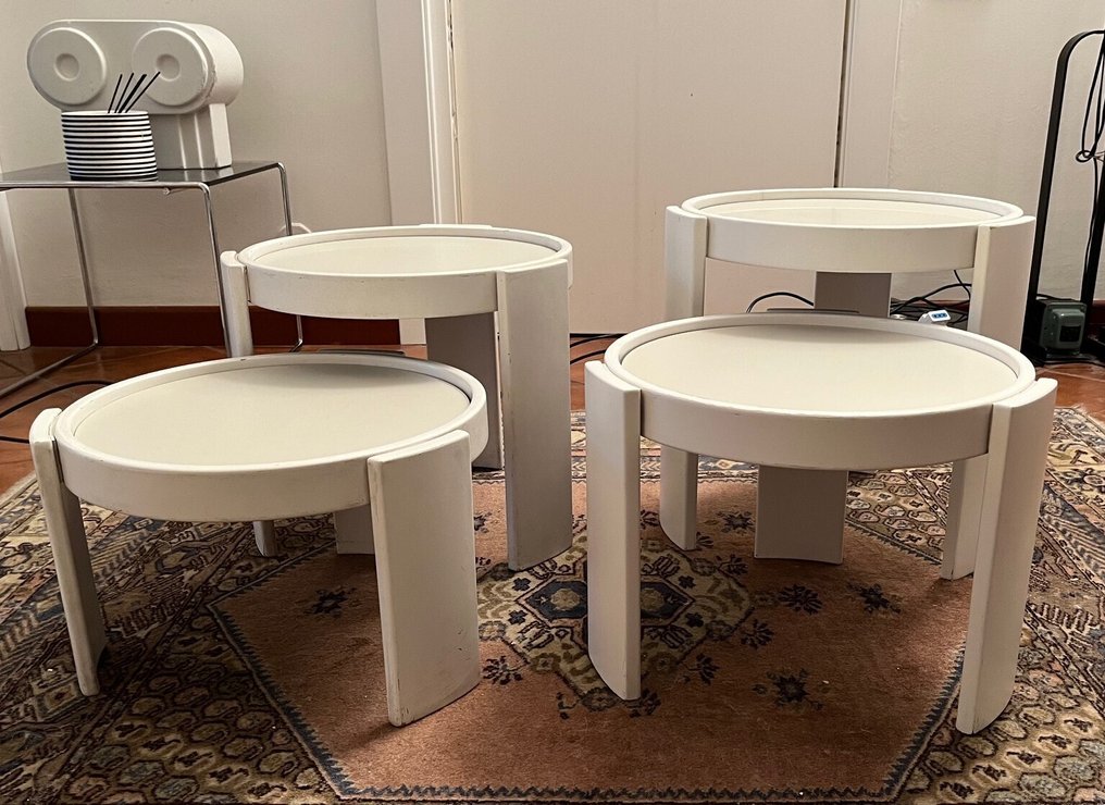 Cassina - Gianfranco Frattini - Centre table (4) - Mod 780 - Beech #1.0