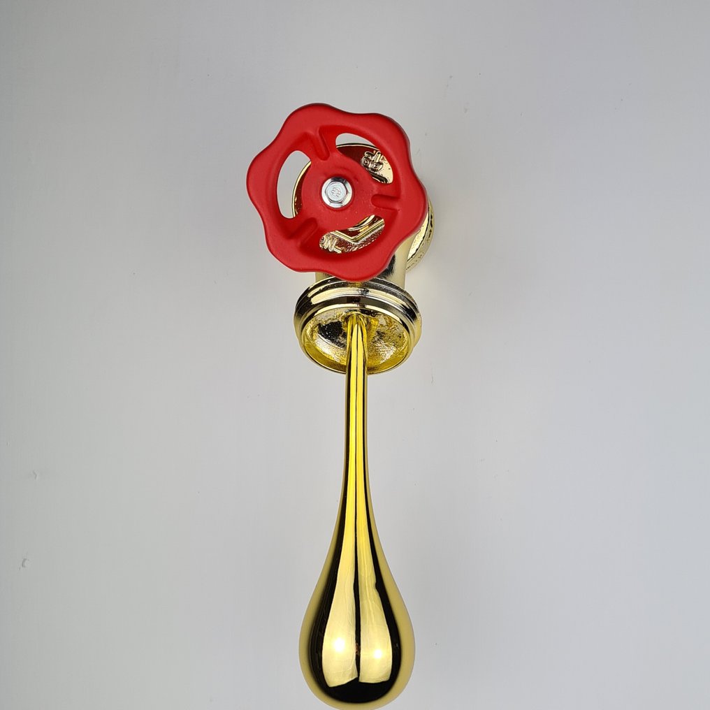 Santicri (1992) - Running out (No Reserve) #4.3