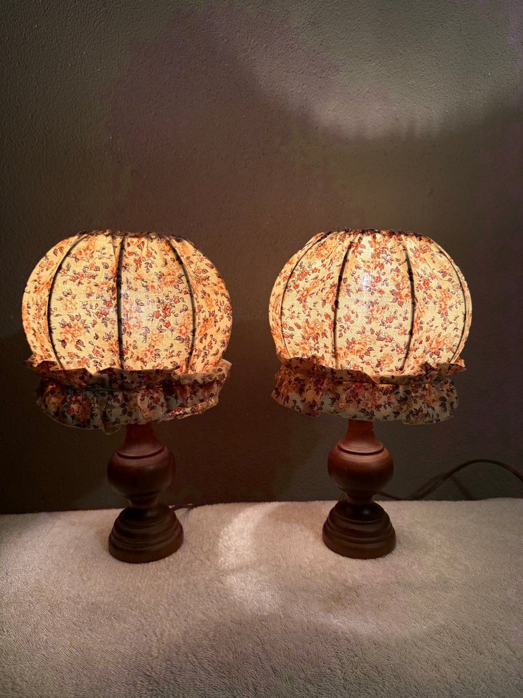 Massive - Bordlampe (2) - Tre, Tekstil #1.0