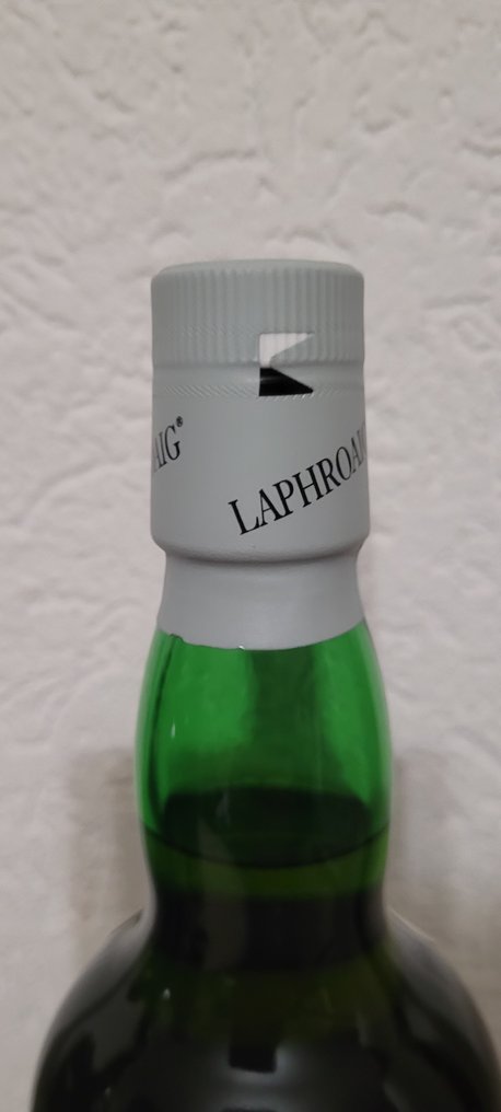 Laphroaig 10 years old  - 70cl #2.1