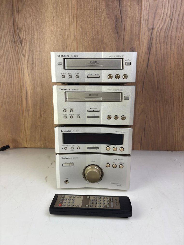 Technics - SE-HD310 Amplificatore integrato a stato solido, RS-HD310 Registratore-lettore a cassette, SL-HD310 Set stereo #3.2