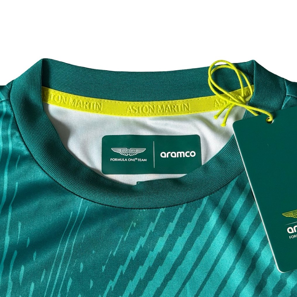 Aramco Aston Martin F1 Team - Formula 1 World Championship - Fernando Alonso - 2025 - Csapat viselet #1.0