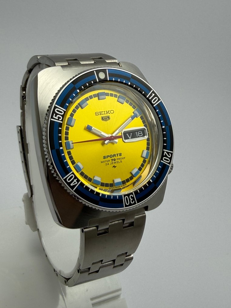 Seiko - Seiko 5 Sports – Cal. 7009 – Custom Case with Rotating Bezel - Fără preț de rezervă - Bărbați - 1970-1979  #4.3