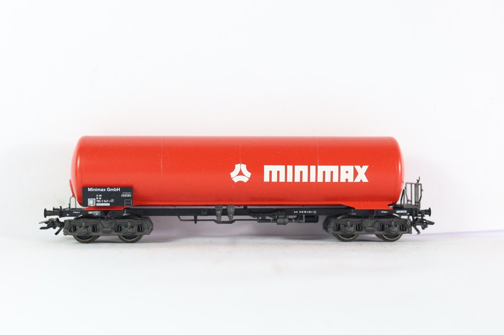 Märklin H0 - 4519 - Conjunto de vagones de tren de mercancías a escala (1) - Conjunto de vagones-tanque de tres secciones - DB #2.1