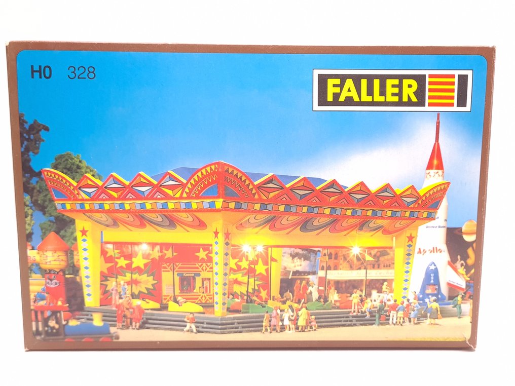 Kibri H0 - 328 - Kituri de construit machete tren (1) - Kermis AutoScooters și Botsauto's cu acționare. #1.0