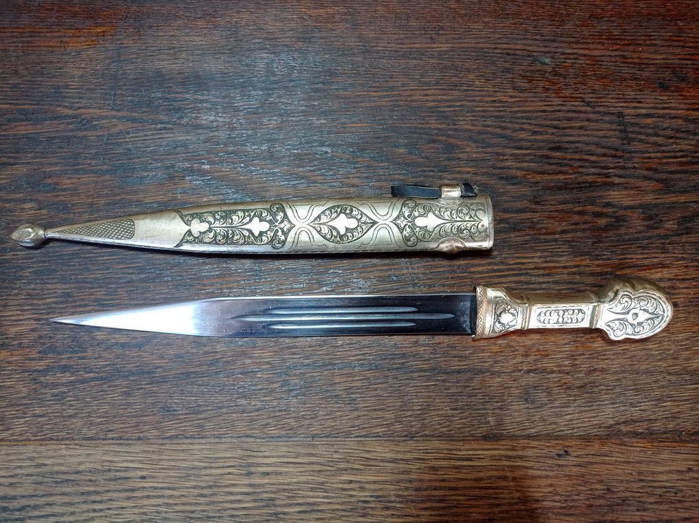 第5拍品：古董武器——匕首、刀与伦理 - 非洲  (没有保留价) #2.1