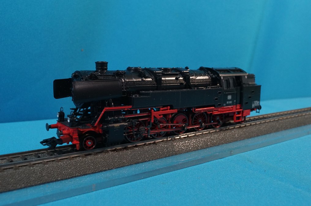Märklin H0 - 37098-02 (uit set) - Tender locomotief (1) - BR 85 Tender Locomotief - DB #1.0