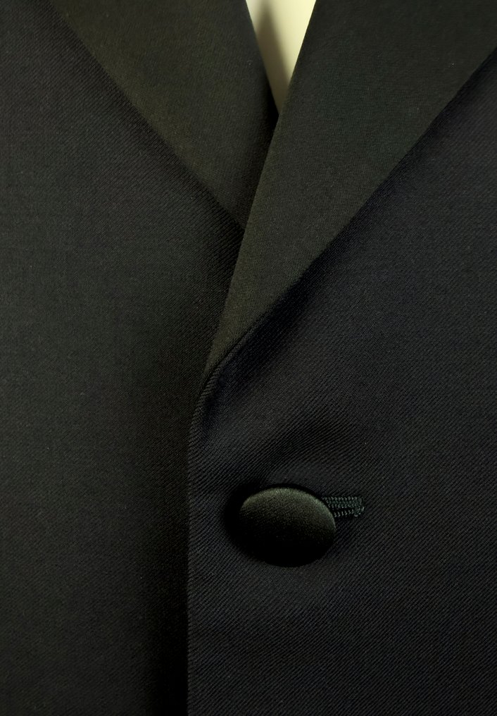 Valentino - Tuxedo #4.3