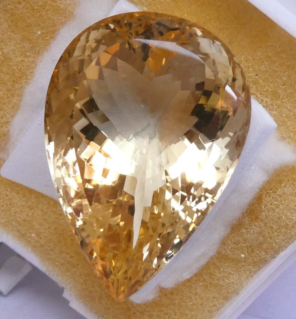 黄水晶  - 70.11 ct - 西班牙宝石学院（IGE） #1.0