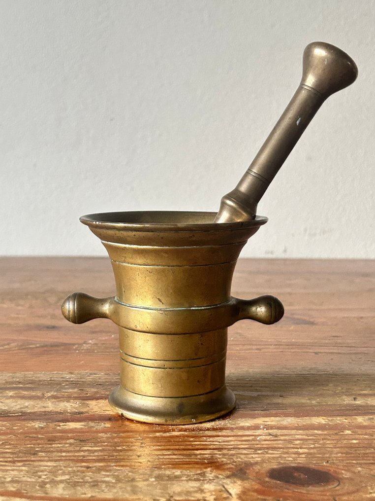 Vijzel en stamper (2) - Koper - Knopvijzel met stamper #1.0