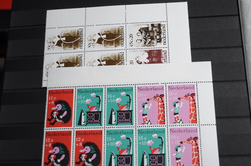 Holanda  - Coleção com, entre outros, blocos, séries, um álbum DAVO, quantidades e mais (206 fotos). #4.3