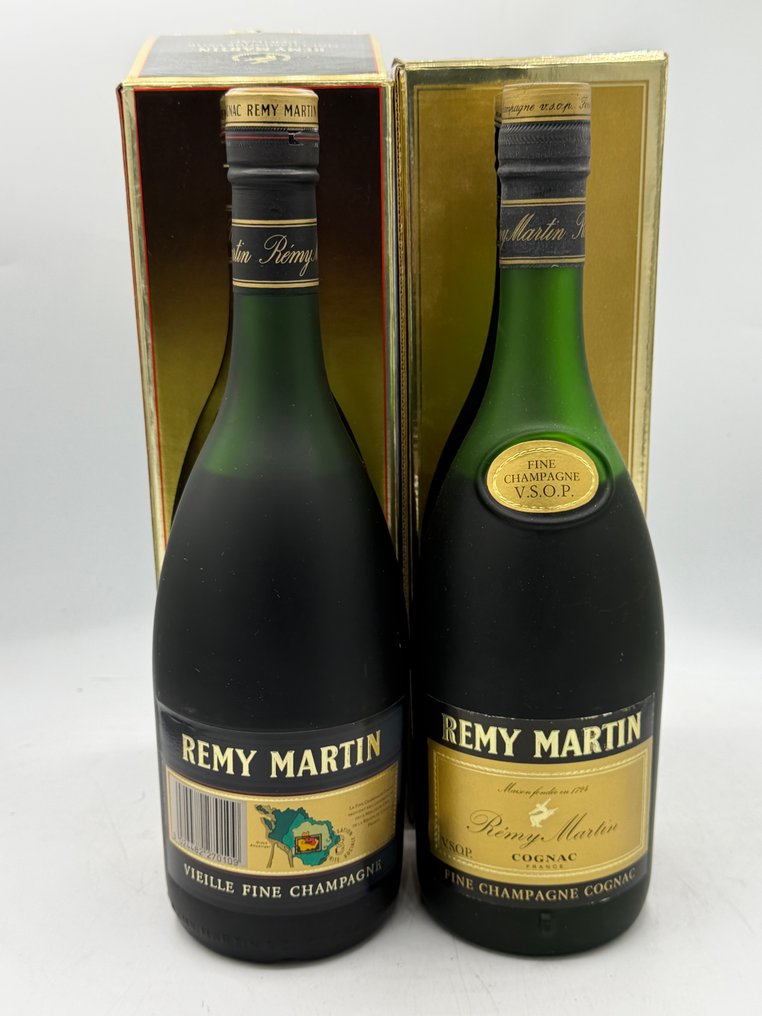 Rémy Martin - VSOP Fine Champagne  - b. 1980s, 1970s - 70cl - 2 bottles #1.0