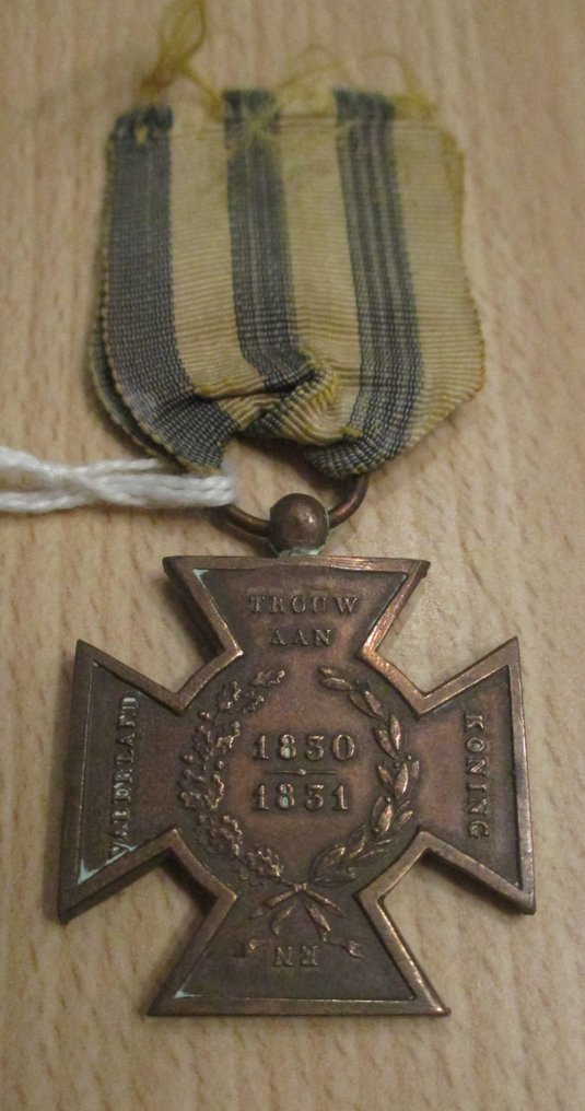 Ολλανδία - Army/Infantry - Στρατιωτικό μετάλλιο - Ολλανδία, Σταυρός του Hasselt 1830 - 1831 + μετάλλιο του πολέμου της JAVA 1825-1830. - 1830 #1.0