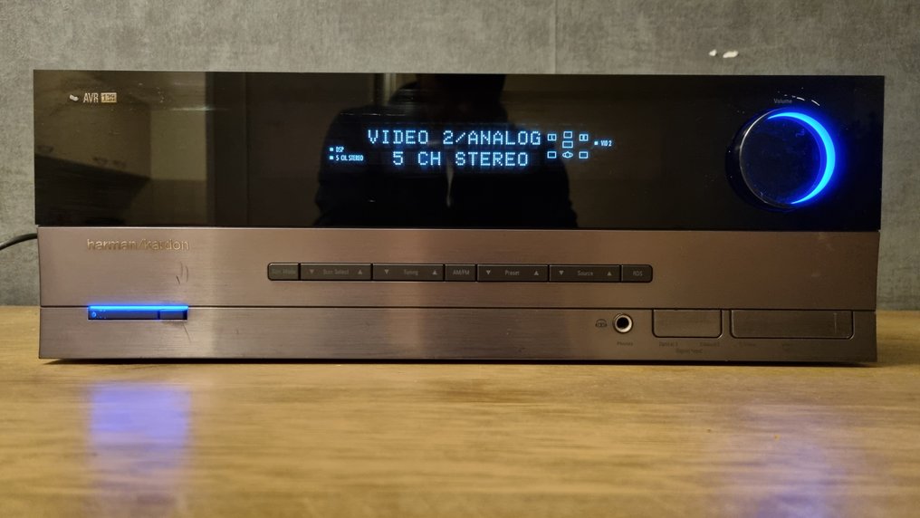Harman Kardon - AVR 138 Solid state multi-channel receiver #2.1