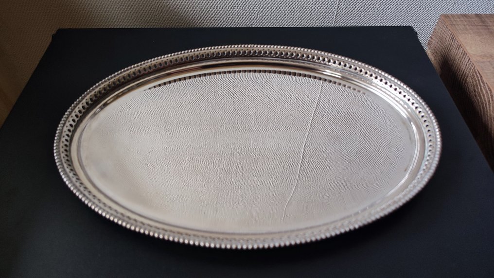 J.M.van Kempen & Zn-1912-452 Gram - Salver (2) - .833 silver #1.0