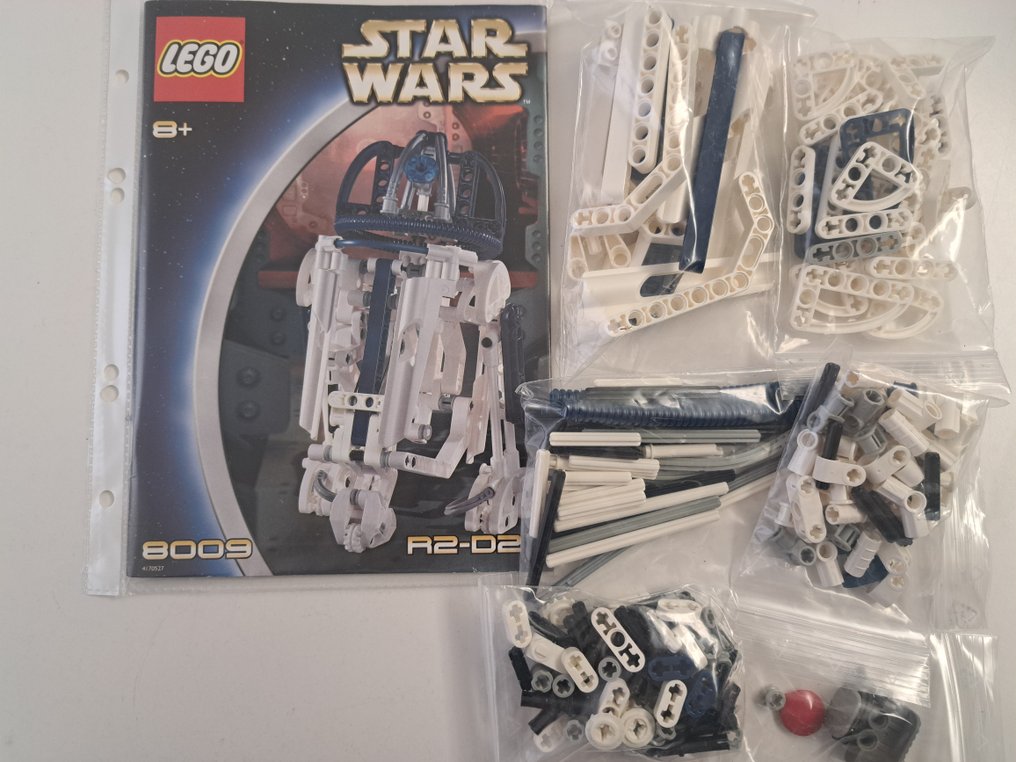 Lego Set - 8009 - Star Wars - R2-D2 #3.2