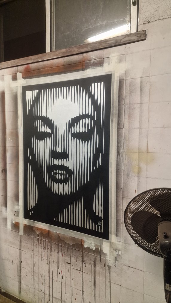 FÜR (1978) - Silver Sade - XL Size - (We Spray) NOT a PRINT #3.2